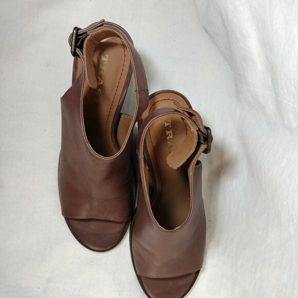 Trask Parker Block Heel Peep Toe Slingback Bootie - Picture 6 of 10